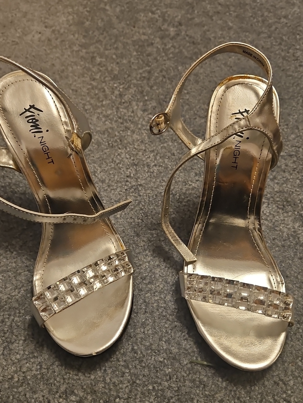 FIONI Clothing Metallic Gold Jewel-Embellished Evening Heels